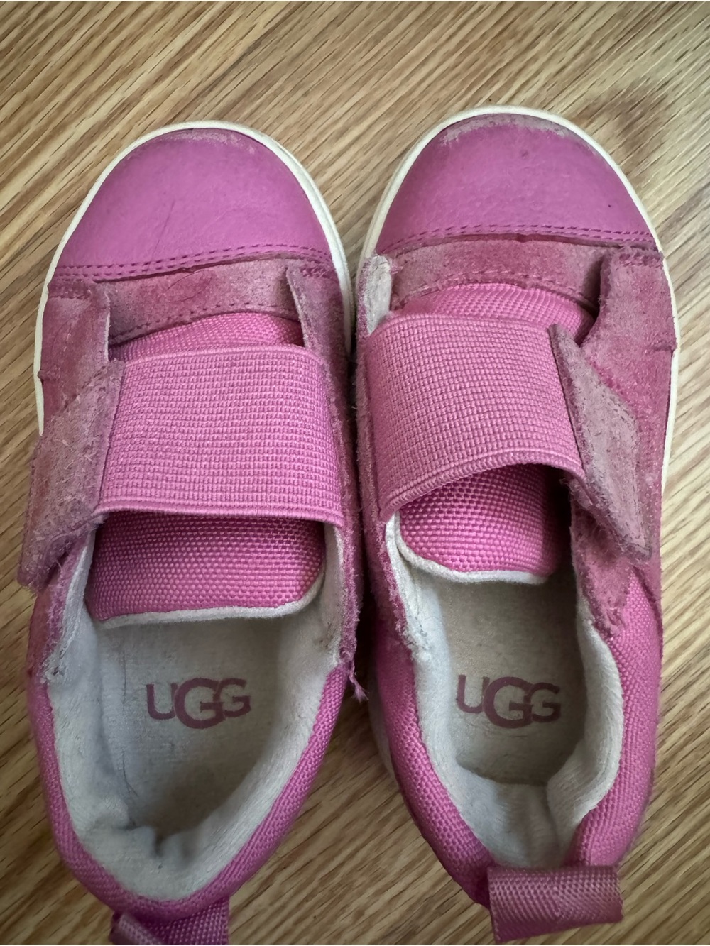 UGG Kids Bright Pink Velcro Strap Sneakers